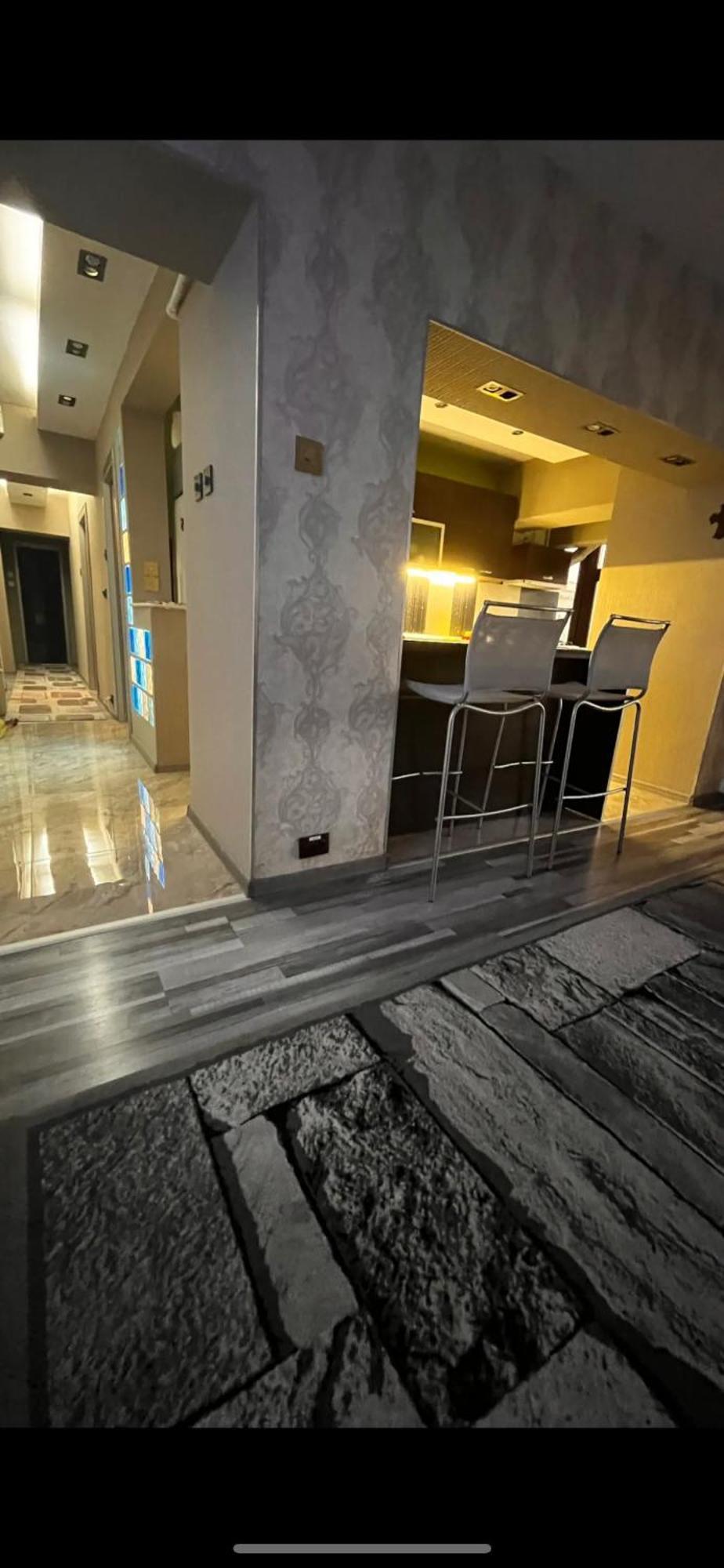 Luxury Appartement Boekarest Buitenkant foto