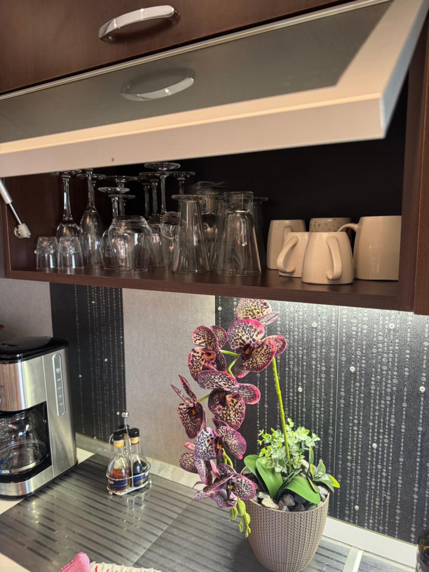 Luxury Appartement Boekarest Buitenkant foto