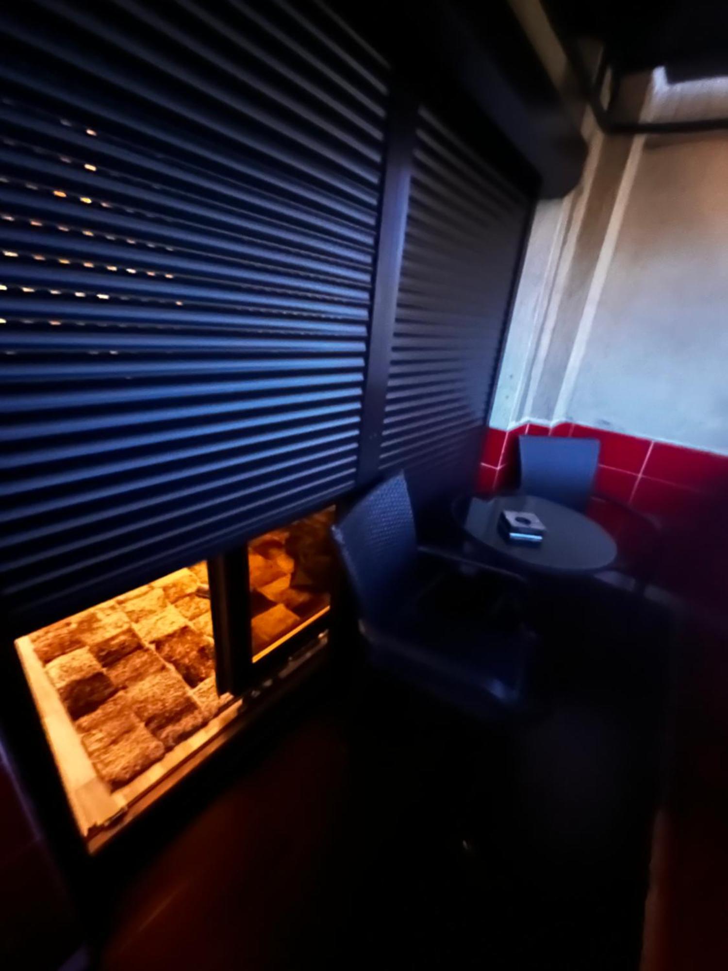 Luxury Appartement Boekarest Buitenkant foto