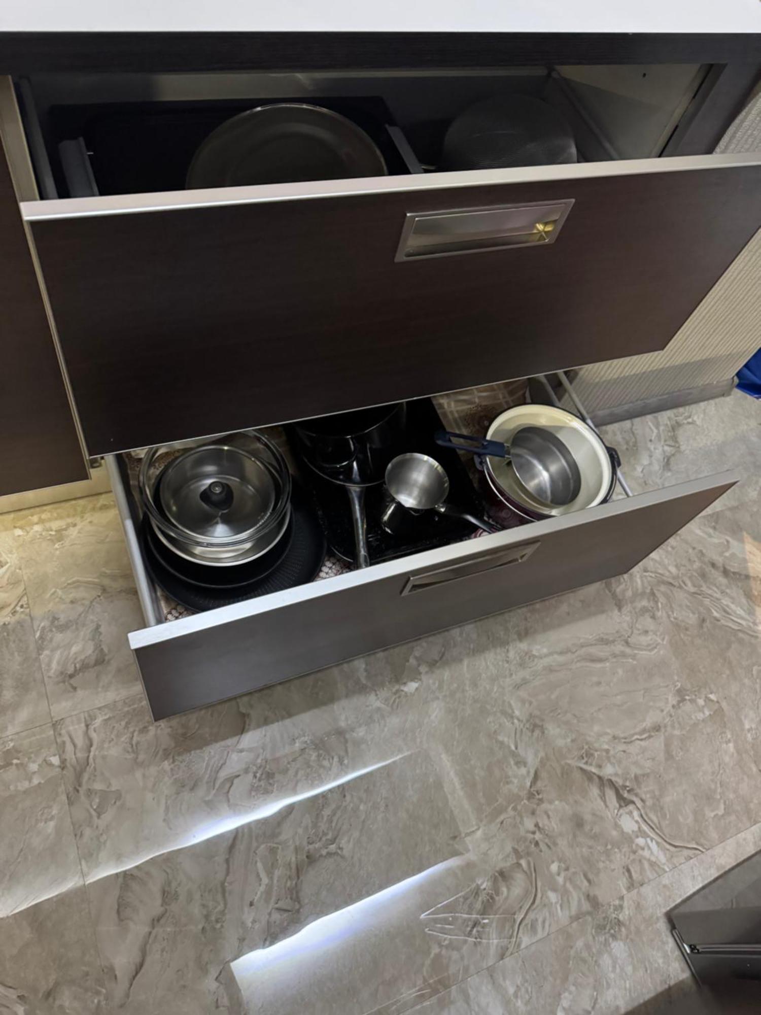 Luxury Appartement Boekarest Buitenkant foto