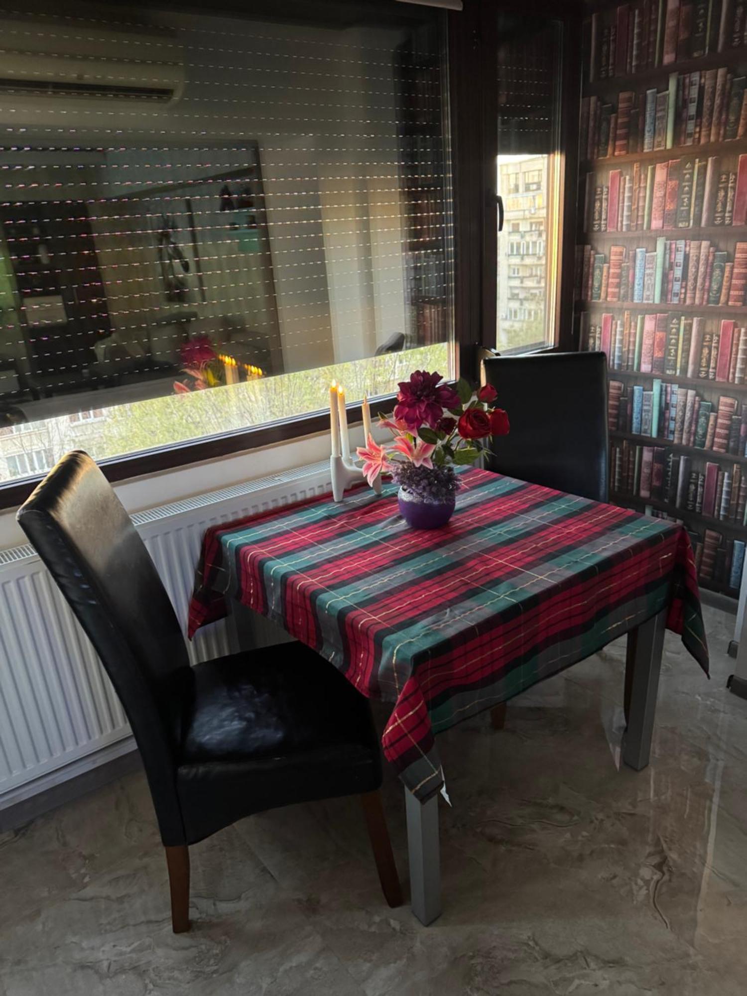 Luxury Appartement Boekarest Buitenkant foto